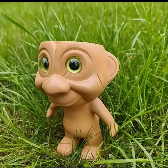 Troll flower plot w/green eyes (NWT) - Picture 5 of 7